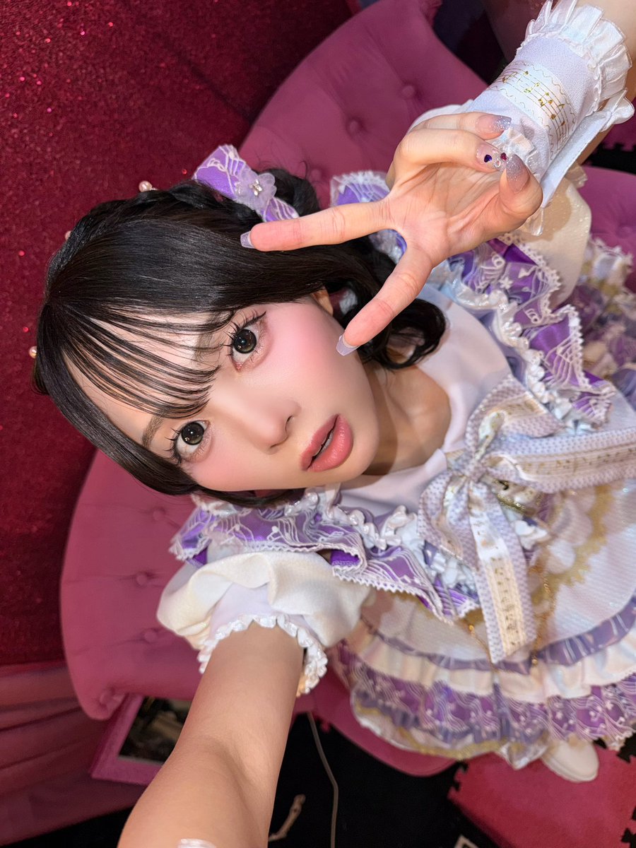 starnote_rina's tweet photo. この度、早川博隆さんプロデュースのアイドルグループ
「STAR NOTE」で活動させていただくことになりました。

パープル担当　かんなみ りな です💟

これまでアイドルとして過ごしてきた時間は、
私にとって本当に大切な宝物です。

たくさんの愛や応援をいただいてきたからこそ、
またアイドルとして夢を追いかける勇気をもらいました。

新しい場所でも全力で頑張ります💫✧︎*。

昔から応援してくれたみんなも、
ここで出会ったあなたも、
STAR NOTEと一緒に、
最高の景色を見に行きませんか？💜🌟

#STARNOTE #すたの
