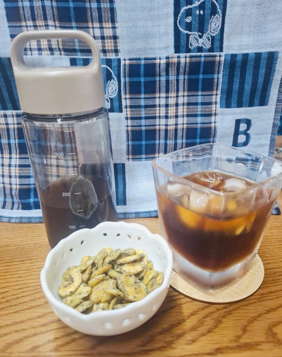 yane_to_kabe_'s tweet photo. コールドブリューをお試しいただいた方から、
嬉しいご感想をいただきました✉️

「苦くなく、味はまろやかで美味しかった」

こうしたお声をいただけることが、
何よりの励みになります。

素敵なお写真もありがとうございました📷🍹

#屋根と壁
#デカフェ
#カフェインレス
#水出しデカフェ https://t.co/nBeG5QGPxP