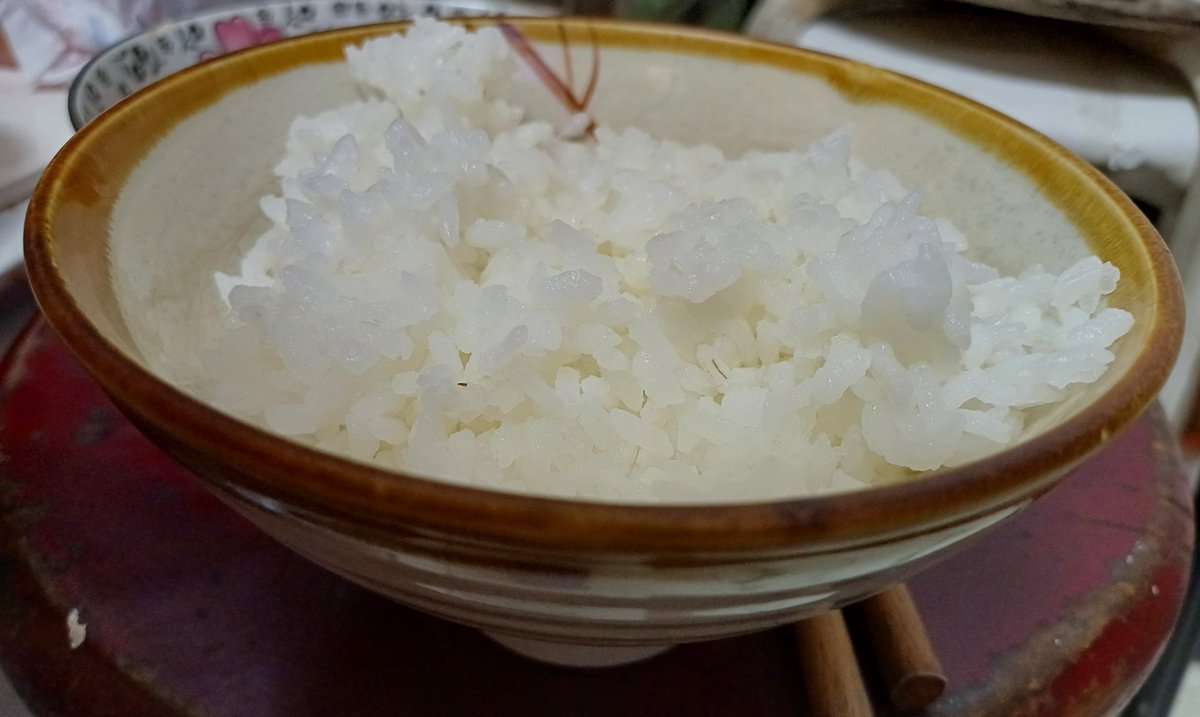 wkpbcaph1's tweet photo. 晚餐：🍚🥤🍦
夕食:🍚🥤🍦 https://t.co/V93uRsx0Ht