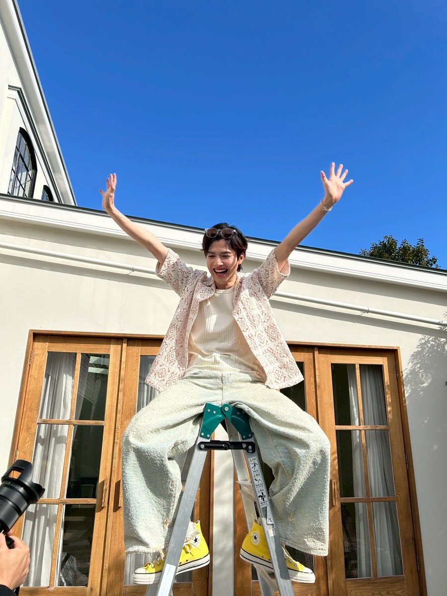 reizi_sakagaki's tweet photo. 本日バグステ稽古行ってきました。
アクションカッコ良すぎる。
我妻、楽しみにしててね。
とってもとってもやばいよ。
本当にやばいよ。
絶対に見にきてね。

さて、みんな8月のカレンダーめくったかな？ https://t.co/2KpArE8P5w