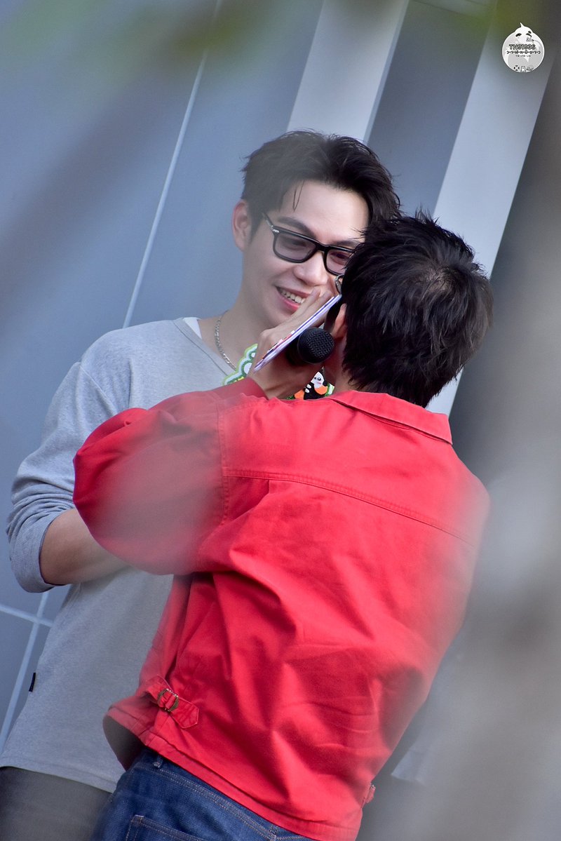 ว-า-ฬ-ห-มี-ข-า-ว (𝚃𝙽-𝙵𝙱-𝙹𝚂) tweet media