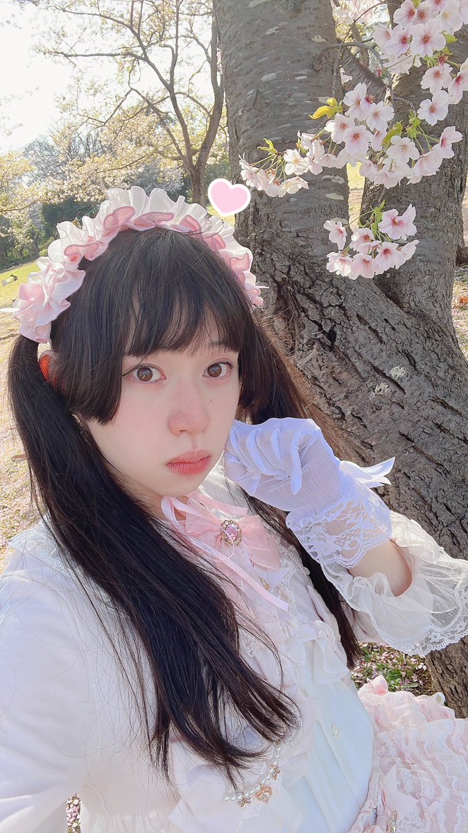 maple_1stLP's tweet photo. 【活動名・ファンマ🍓🎀が決まりました！】

はつこい製菓のいちご味担当🩷
めいぷること 甘姫 めい(あまひめ めい)です！🍓🎀

これからもたくさんのかわいいをお届けできるようにがんばります〜〜🫶

 #はつこい製菓 https://t.co/GMbPusFSlN