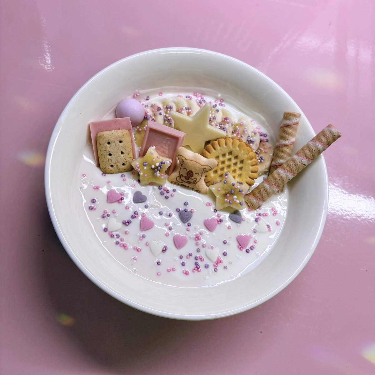 lilpwt's tweet photo. fav eats of july 💗 https://t.co/sUjJABQFda