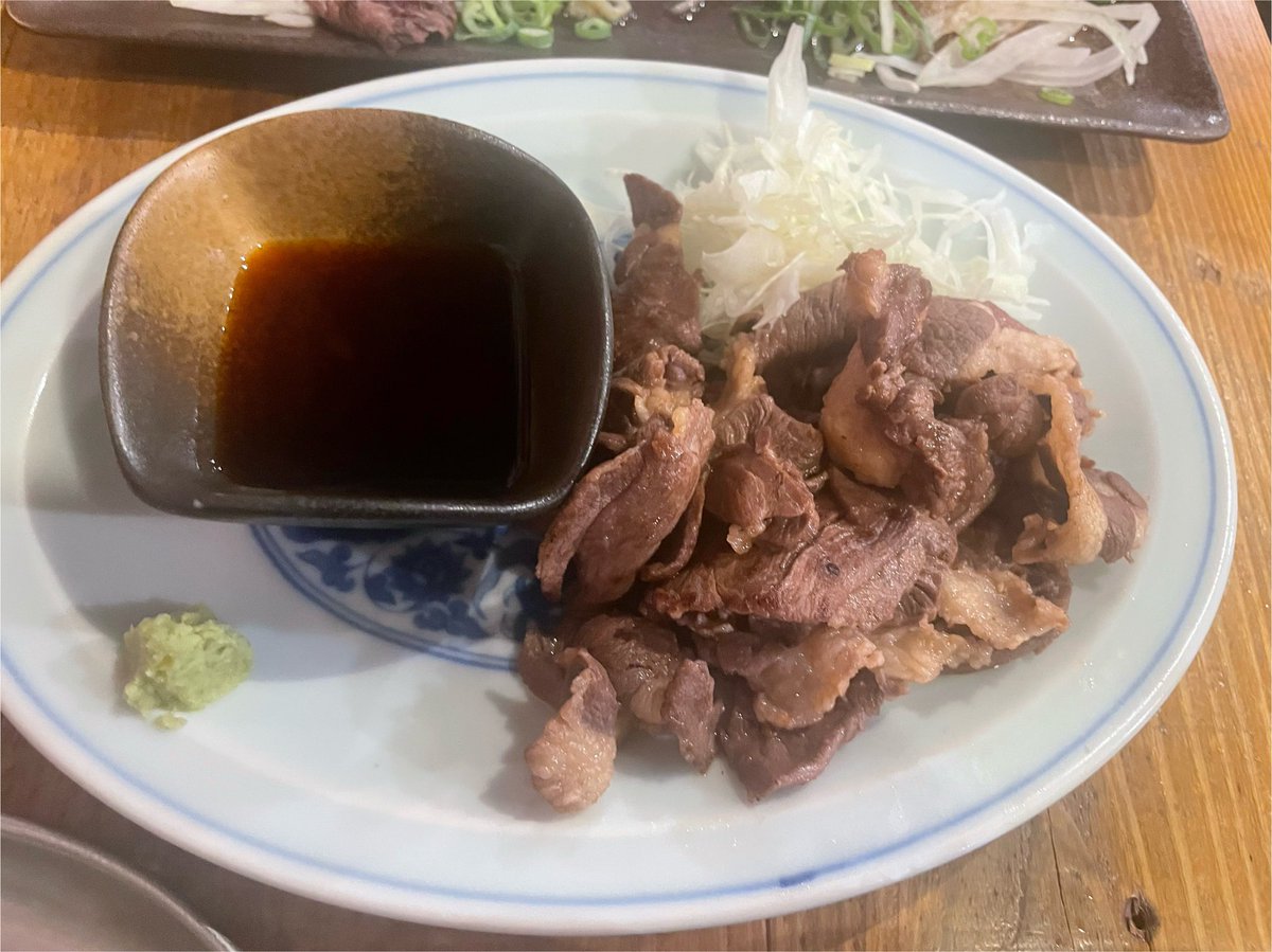 ThanaPhiloS's tweet photo. アナグマを食べてきた！！
with setoro https://t.co/WPJLgL6gJG