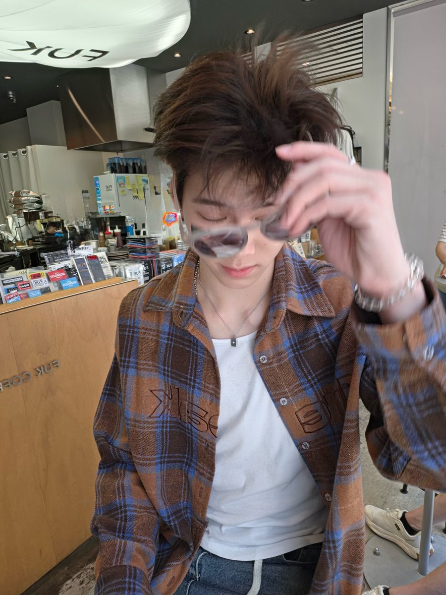 lovelychwn's tweet photo. โอ้ยยยย boyfriend material มากอะไรแบบนี้   แล้วใครจะไม่ชอบพี่วะถามหน่อย https://t.co/2AmW741F6U