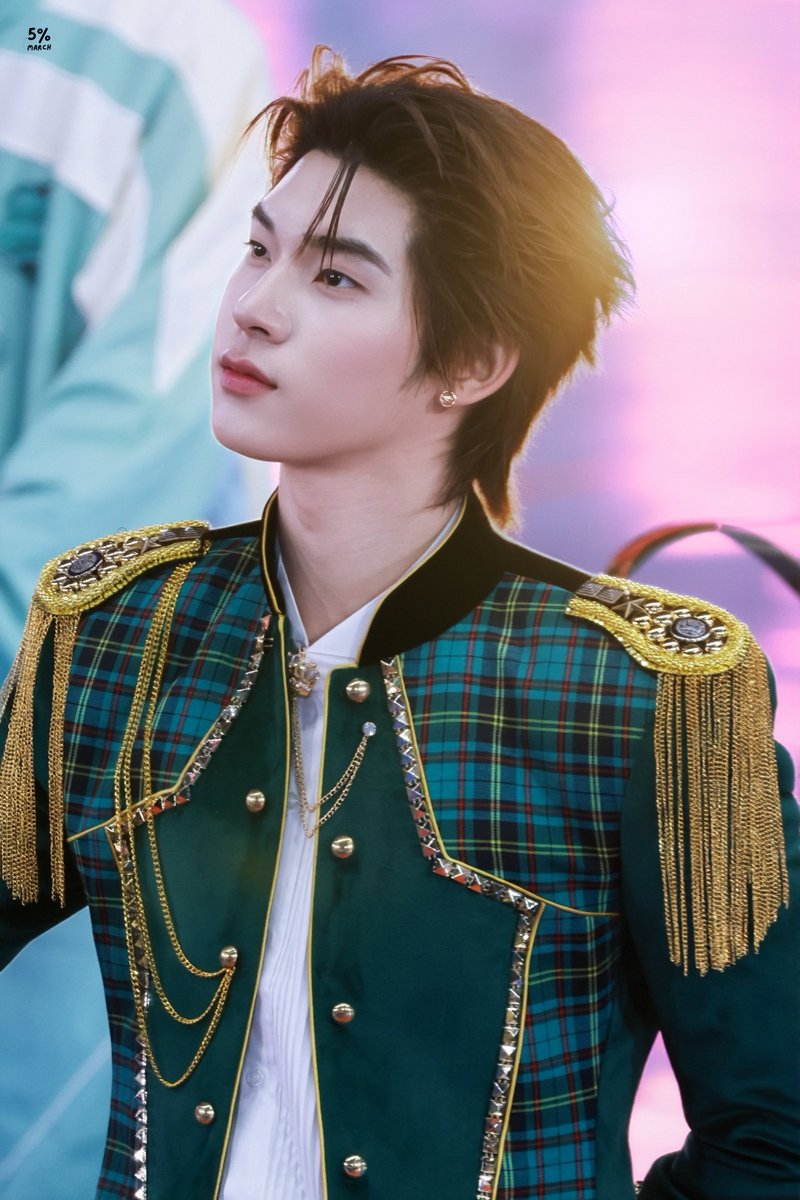 5percentmarch's tweet photo. —• 01082026

เทวดาสเตเดียม เท้าน้องตี๋ยังติดพื้นอยู่มั้ยเนี่ยคับ 🪽🫶🏻✨

TEETEEPOR CHEER UP

#DMDSPORTDAY2026
#ตี๋ตี๋ป๋อสปอร์ตเดย์2026 https://t.co/gLjUpfY2Os