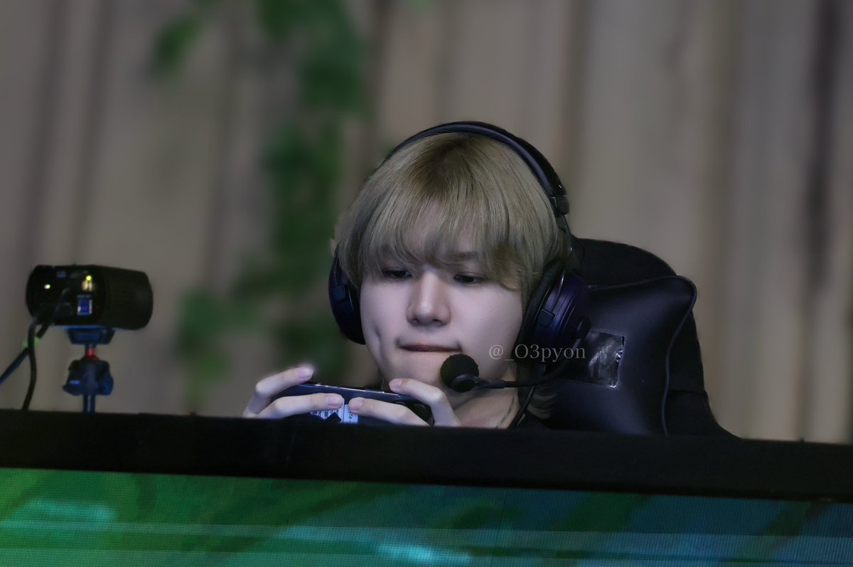 _O3pyon's tweet photo. プレイオフ Day2の🐔さん
明日絶対勝とう！！
#ZETAWIN https://t.co/LetIsJCz1F