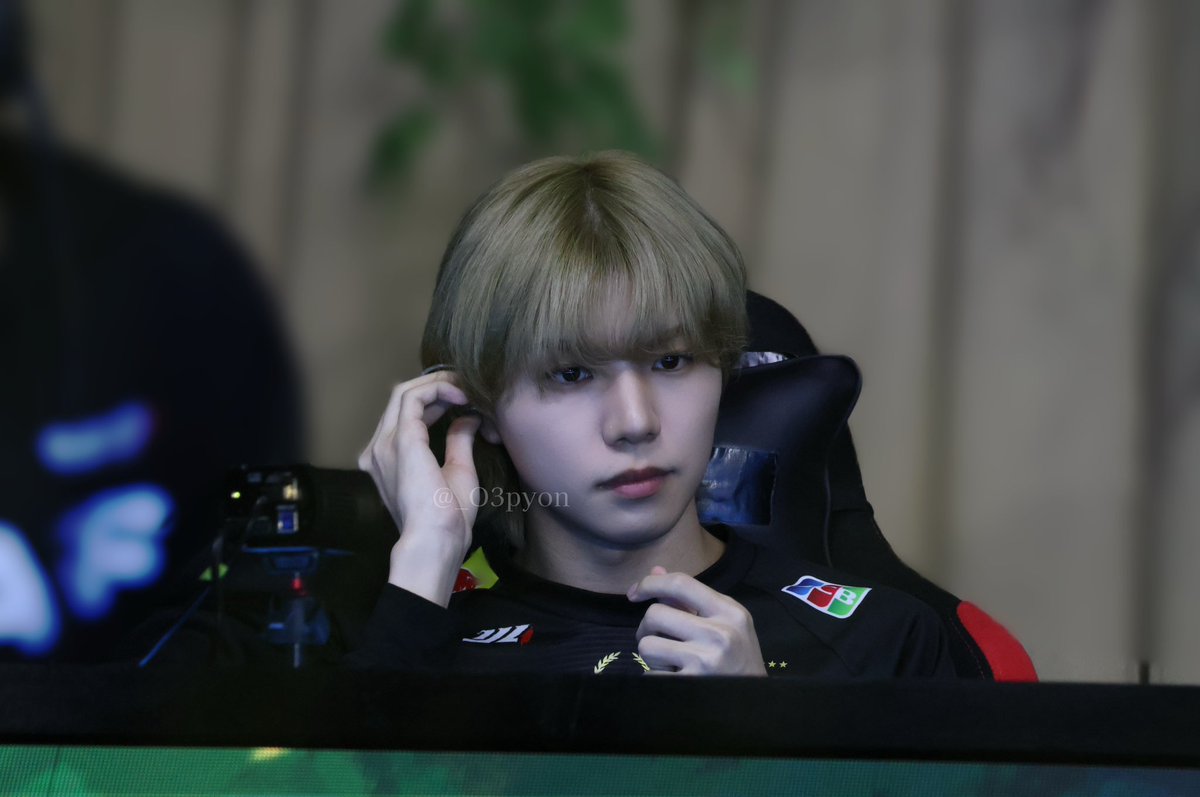 _O3pyon's tweet photo. プレイオフ Day2の🐔さん
明日絶対勝とう！！
#ZETAWIN https://t.co/LetIsJCz1F