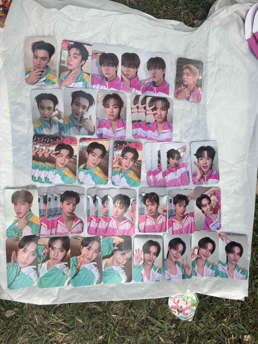 jumpyjuicee's tweet photo. อัพเดท!!! ก้าดเซลฟี่ 💌
สนใจใบไหน dm ได้เลยค่ะ 

✅นัดรับหน้างาน / จัดส่ง+45 
เดินมาดูได้หลังPhoto Booth 

#DMDSportsDay26Merch
#DMDCharactersMerch
#กีฬาสีดูมันดิ2026
#ตลาดนัดดูมันดิ https://t.co/HbcyBZAoRS