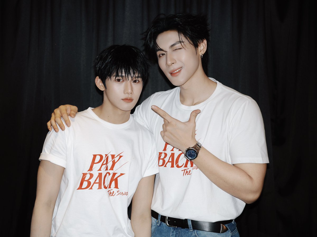 PaybackSeries's tweet photo. ก่อนสัมภาษณ์สื่อ @JARUKiTzX96 @mii_iin_ 
ขอ Fit check กันหน่อย 👀✨

PAYBACK THE SERIES FINAL EP

#PAYBACKTheSeries https://t.co/ZUe7ij7GTE
