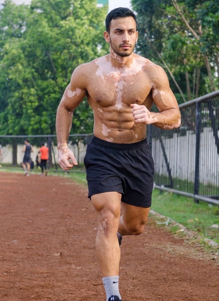 danpitt90's tweet photo. Run with me? 😉 https://t.co/Jw2atLSuey