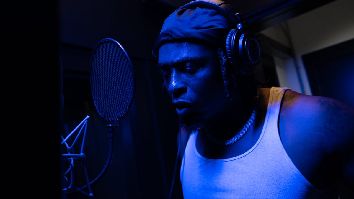1boostilla's tweet photo. NEW HEAT**** .. Franklin Benjermin   huh prod by shyheem  click the link and leave a comment!  inbox for shows features or events!  follow me on soundlcoud!  add me to your playlist on itunes! https://t.co/5KvwBST0fl https://t.co/AjqRzrEiNV