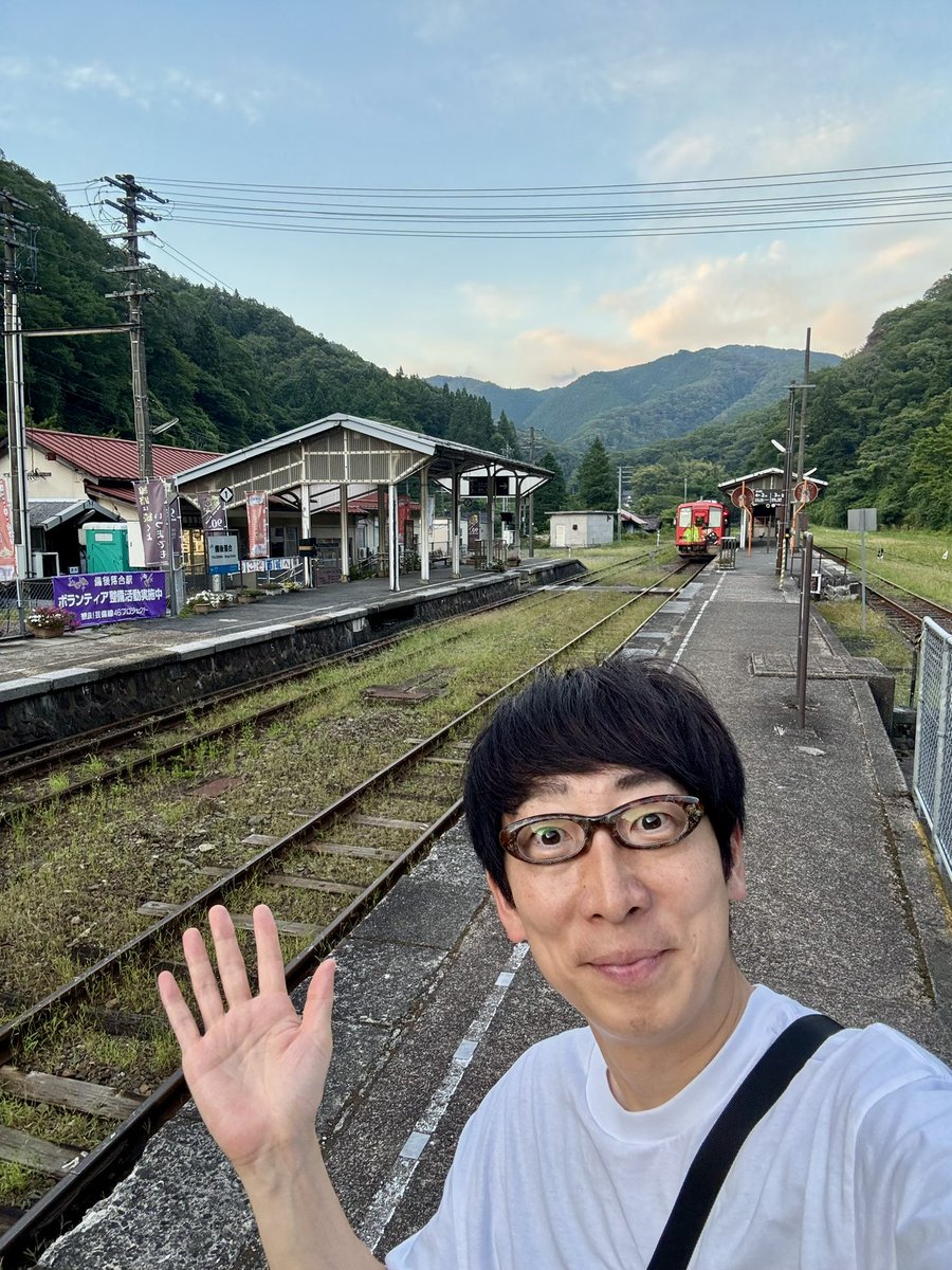 DHyoshikawa's tweet photo. 本日は山間の分岐駅、備後落合駅をどうぞ！！

#鉄分おすそ分け https://t.co/osaqcPtrwG