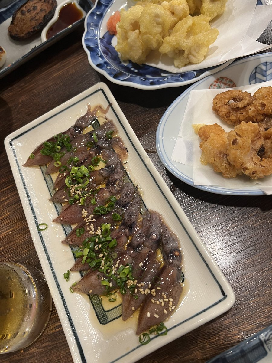 AsamiKranKran's tweet photo. 女子会ウィンドウショッピングからのランチ会❤️
昼から磯丸最高すぎた☺️💓💓💓
新しいメイクポーチおかんに買ってもらた☆٩(｡•ω<｡)و https://t.co/CtQeVIFWWK
