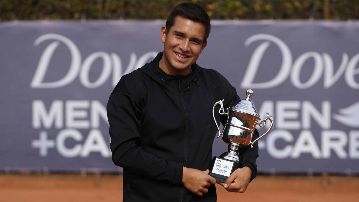 CourtValueData's tweet photo. 🚀 COURTVALUE DOUBLE UP CHALLENGE 🎾
📅 01/08/2026

MATCH 1

Starting bank:
€100,00

Match 1:
€100,00 ➡️ €150,00

No locks. No hype. Just controlled risk.

Official Challenge pick:

🇵🇪 Gonzalo Bueno ML @ 1.50
to defeat 🇸🇰 Norbert Gombos

The challenge starts with a controlled first step. A win moves the bank from €100,00 to €150,00.

⚠️ 18+ only. Gamble responsibly.
No guaranteed profit. Follow the challenge staking plan.