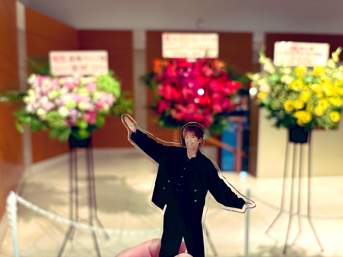 monko3912's tweet photo. 7月31日
MORISAKI WIN 
BIRTHDAY CONCERT
〜WIN are the word〜
恵比寿The Garden Hall
前半後半で　編成の違うアレンジで
聴きごたえ　たっぷりだった🎶✨
それぞれの感性が冴えてたなぁ⭐️
村井さんゲンティ　ありがとう🩷✨
#MORISAKIWIN 
#宮野弦士
#村井一帆
#恵比寿ガーデンプレイス https://t.co/PCLfCNqx3P
