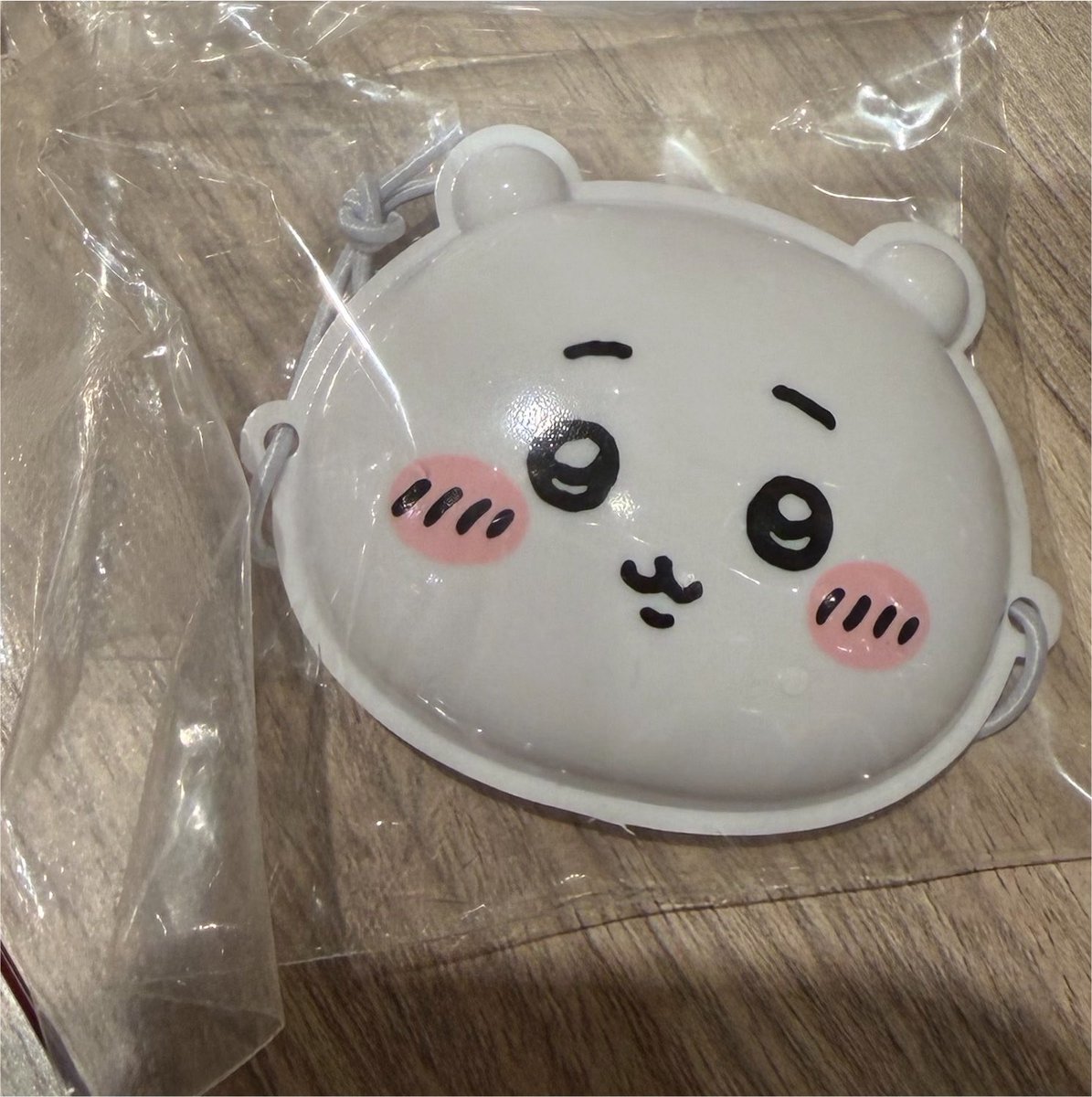 kuru80742534's tweet photo. ちいかわ ミニチュアおめん ガチャ 交換

譲▶︎ちいかわ

求▶︎ハチワレ

埼玉県内手渡し(場所要相談)又は郵送での交換希望しております。
お気軽にお声がけ下さい！🙇🏻‍♀️(出先のためID画像無し) https://t.co/szPKaNh3be