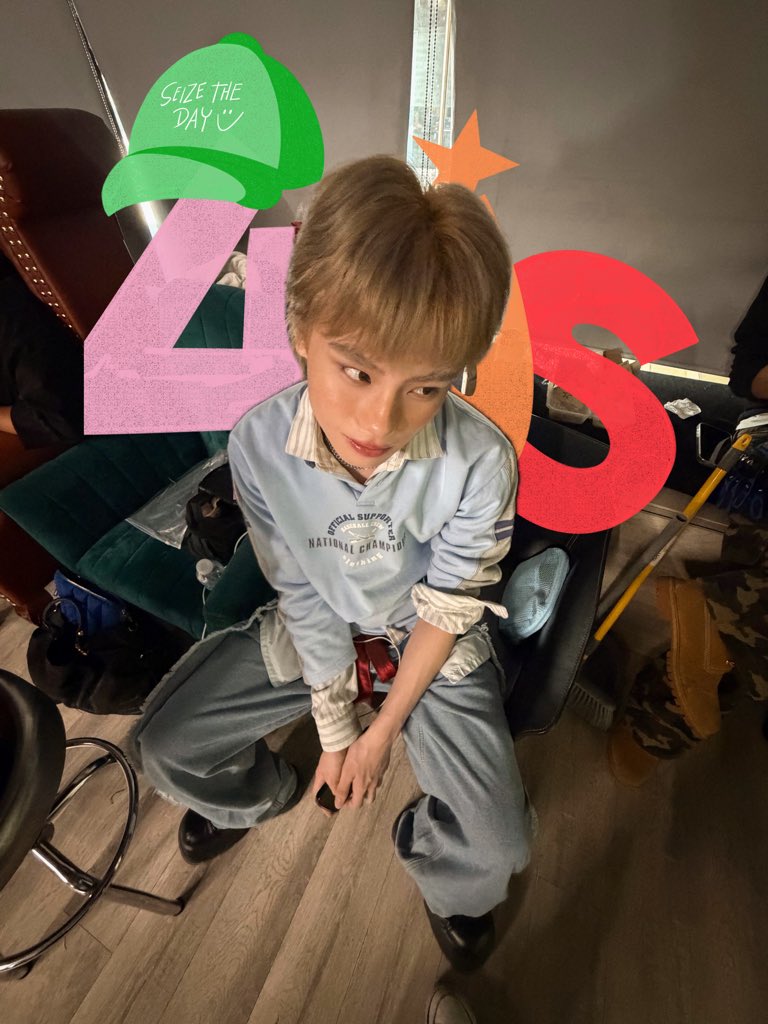 AJAAofc's tweet photo. ‘4:ÜS’ OUT NOW .ᐟ.ᐟ⭐️

⭐️ STREAM NOW:
https://t.co/5C9hLP0UR5

#4ÜS #AJAA #StarPopPH 
#AJAA_COMEBACK #forHanies https://t.co/3jzfJQew39