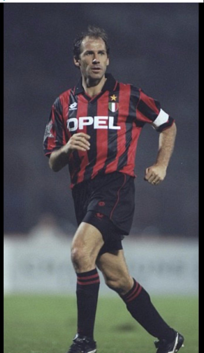 DKingTelegraph's tweet photo. What was it about Franco Baresi? This is what Paolo Maldini once told @Carra23 in a conversation at his home in May 2015.
“He was special. He was a short, skinny guy but so strong. He could jump so high. The way he played on the field was an example for everybody. He wasn’t a big speaker, no, no, no. The way he played, the way he trained was an example. He wasn’t like Stam, a big guy who was strong and fast. He had pace, but he was only 70kg. But let me tell you - when he hit you with a tackle, he was so strong. For me, he was the role model. He was also very good with the ball. Very, very good. It is very hard to find a good defender, who is strong and good with the ball. He was the reference.”

A light has gone out but his legacy lasts for eternity.