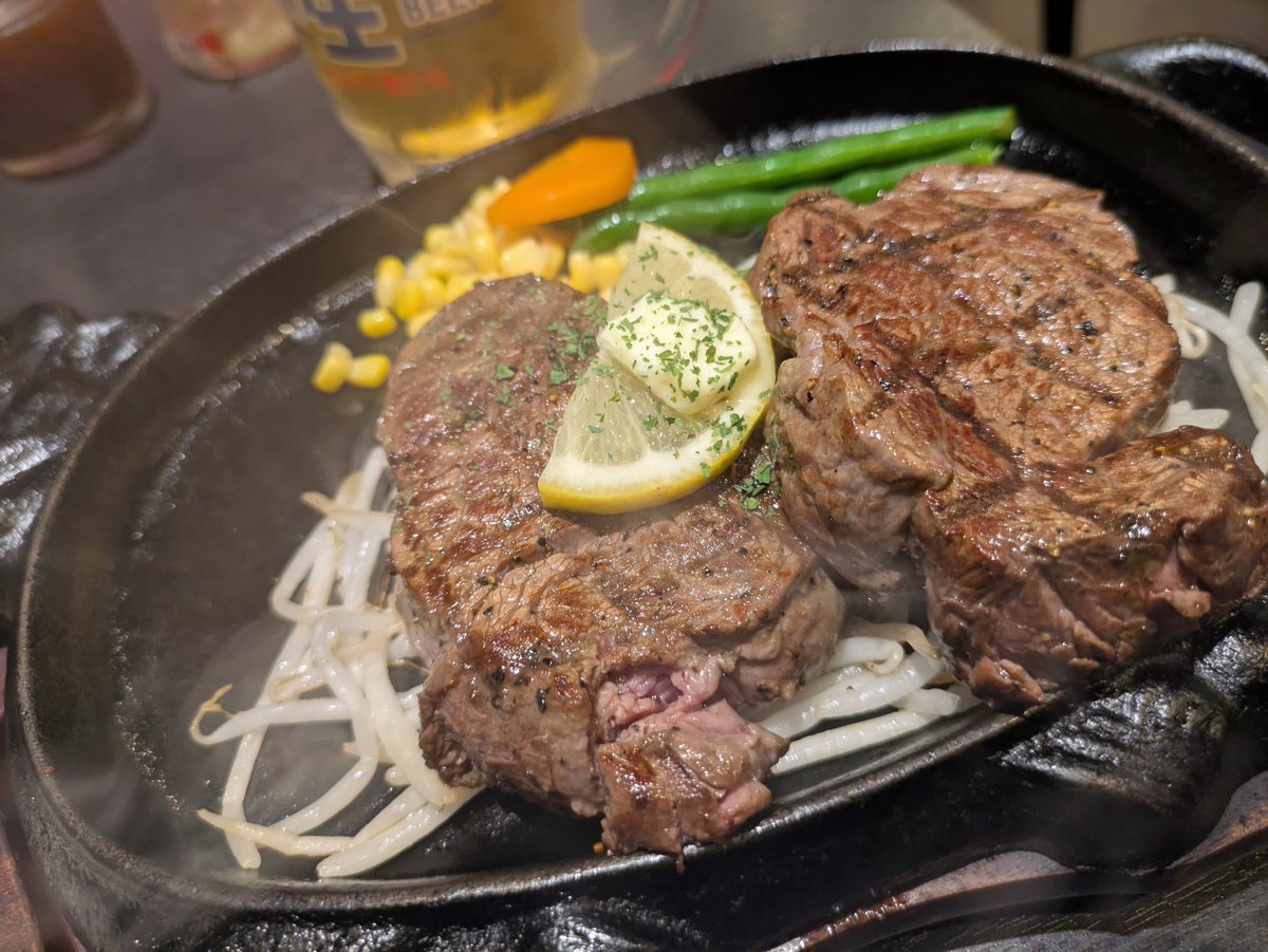feliumu's tweet photo. 29🍖 https://t.co/mbVkxASAQI