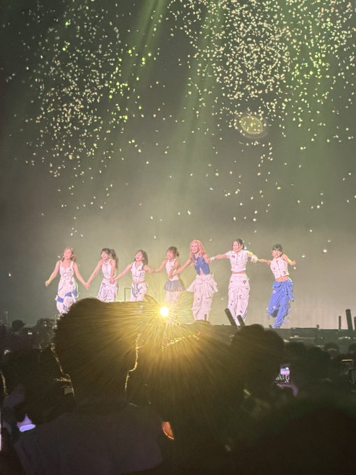 MEIfc_x's tweet photo. 2026 ME:I 2ND ARENA LIVE TOUR "ME:I WAY"
8月1日(土) 初日公演

---初日セトリ＆詳細レポ更新🆙---

■ライブ/セトリ/座席表/感想レポ

📺視聴はこちら👇
https://t.co/G3MwVlJJFu

⏰開場16:00/開演17:00
📍有明アリーナ東京

#ME_I_WAY
#ME_I #ミーアイ #미아이 https://t.co/qsEU2E5EOK