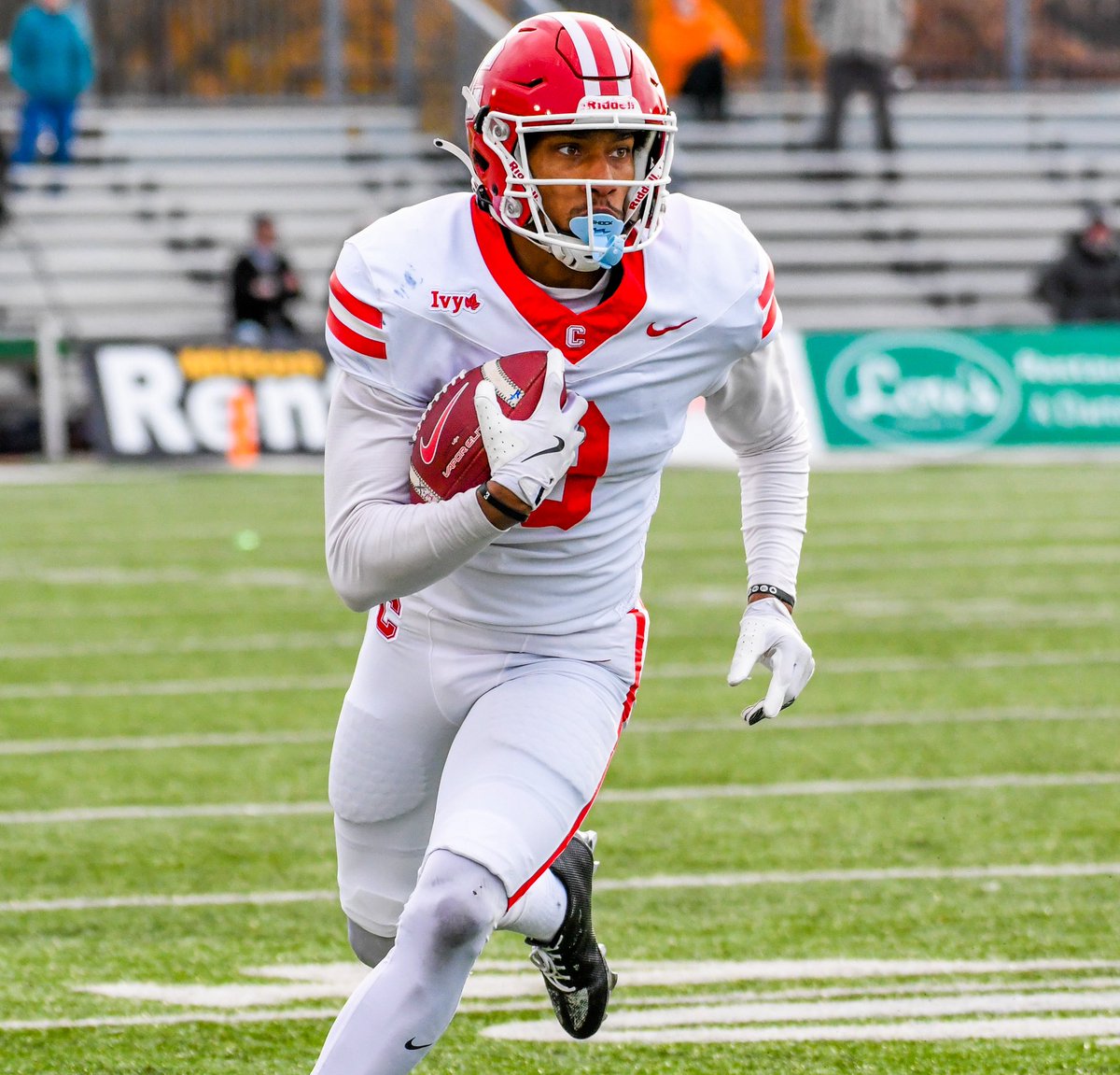 doryn_smith8's tweet photo. I will be exploring my 5th year of eligibility due to the new ruling being of class of 2022.

6’2 193lbs , Phill Steele All Ivy WR

Career Stats: 104 Rec, 1,102 yds , 6 TDs

KR Stats: 14 att, 297 yds , 21.2 average.

https://t.co/OIK4vRn0fR https://t.co/ELSSsNHVXW
