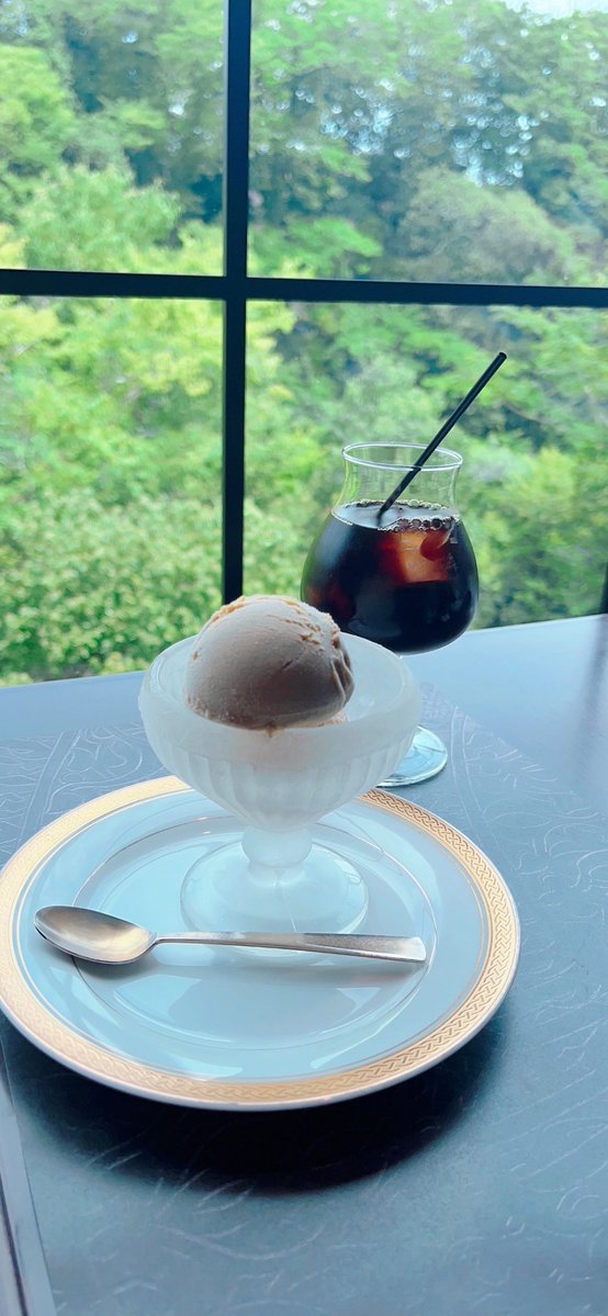 HidekoOshima's tweet photo. 飯能にあるアラビアンレストランのカルバーン。ヴィーガンメニューもありました。川のせせらぎと緑が豊かで素敵な空間、お料理とスィーツも美味しかったです♪♪。

#ヴィーガン
#ベジタリアン
#カルバーン https://t.co/Sdjfs2KkjJ