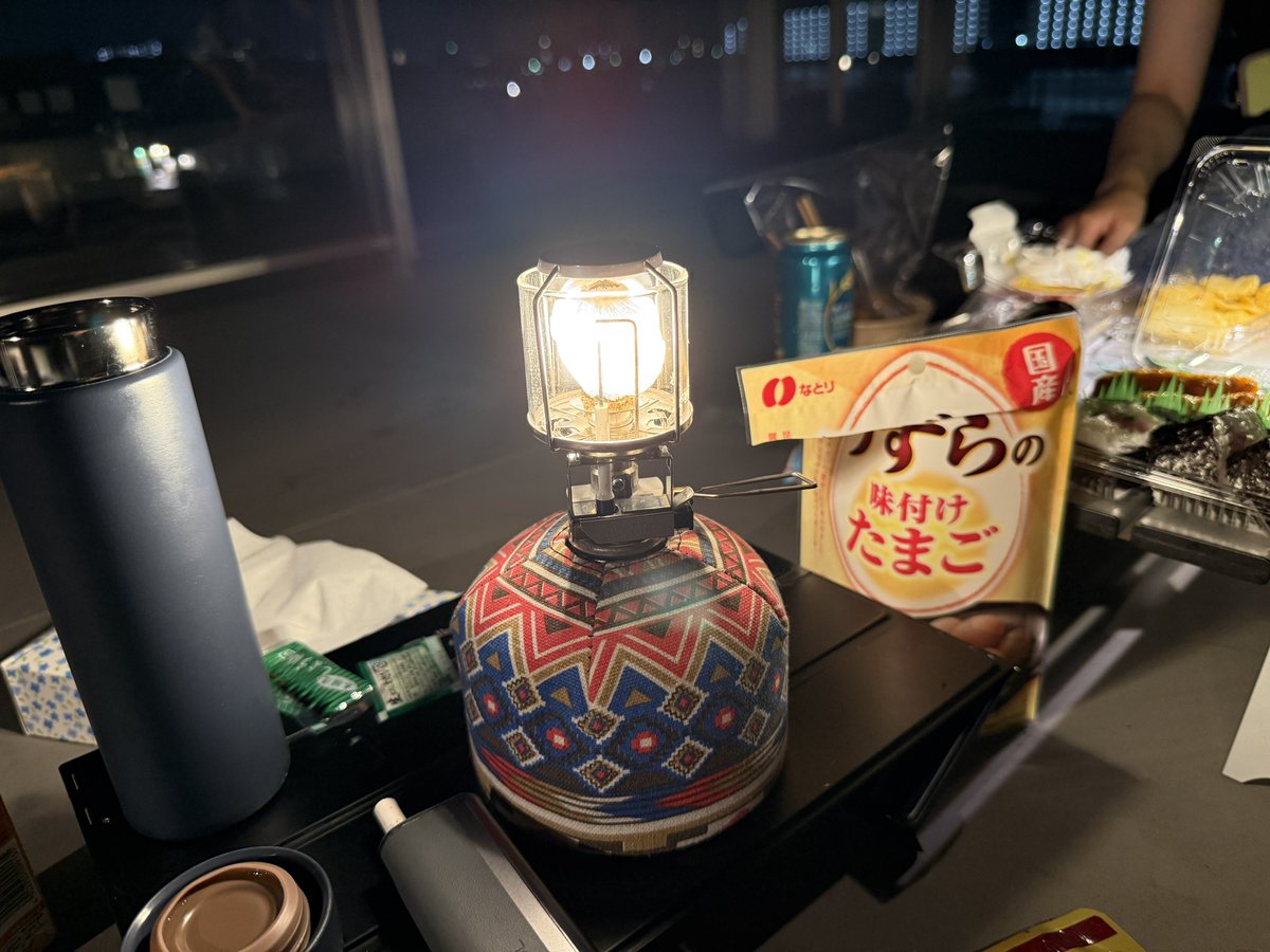 saloonbarstudio's tweet photo. 屋上で宴なう https://t.co/W8pMIkQJqe