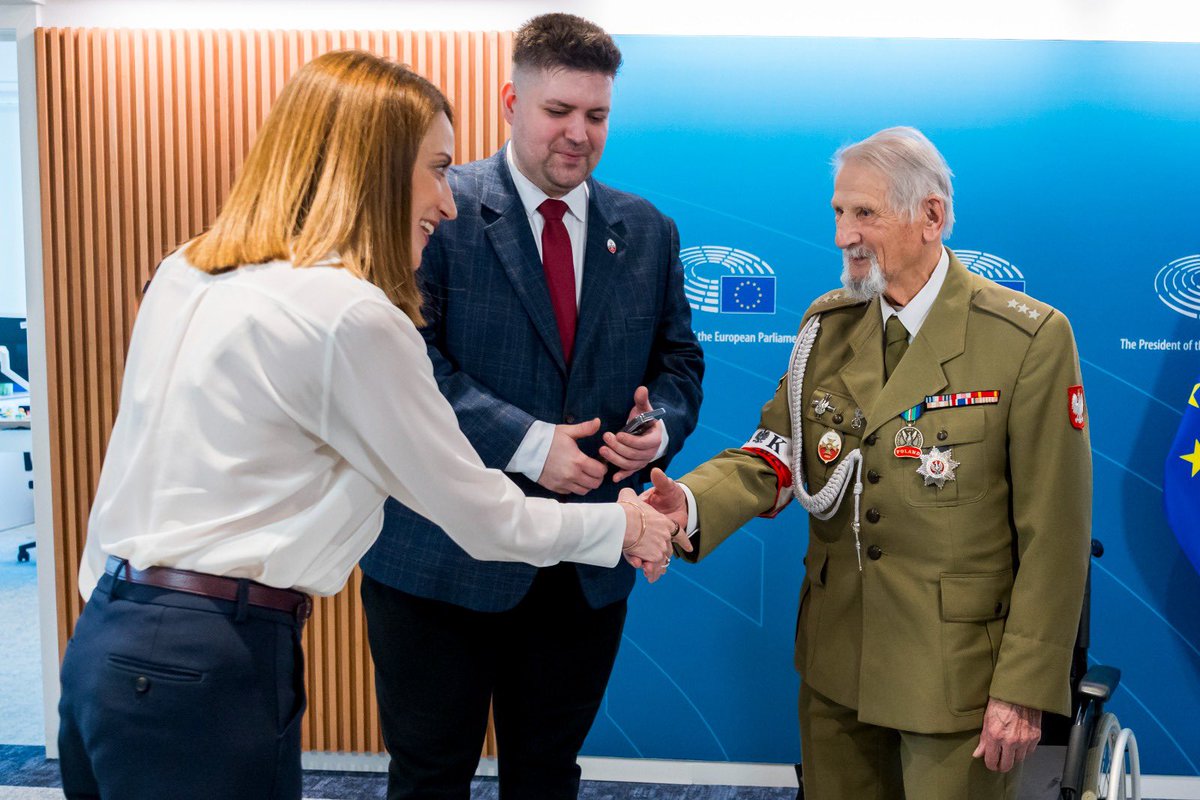 EP_President's tweet photo. 94-year-old Jan Antoni Witkowski is a European hero.

82 years ago, as he was just entering his teenage years, he joined his father in the Warsaw Uprising to fight for freedom and human dignity.

Today, we honour Jan, all those who survived, and all those who gave their lives. Their courage reminds us that the Europe we enjoy today was built on the sacrifice of ordinary people who chose extraordinary bravery.

Their story is Europe's story. And their legacy continues to inspire us to defend the values of freedom, democracy, and peace for generations to come.