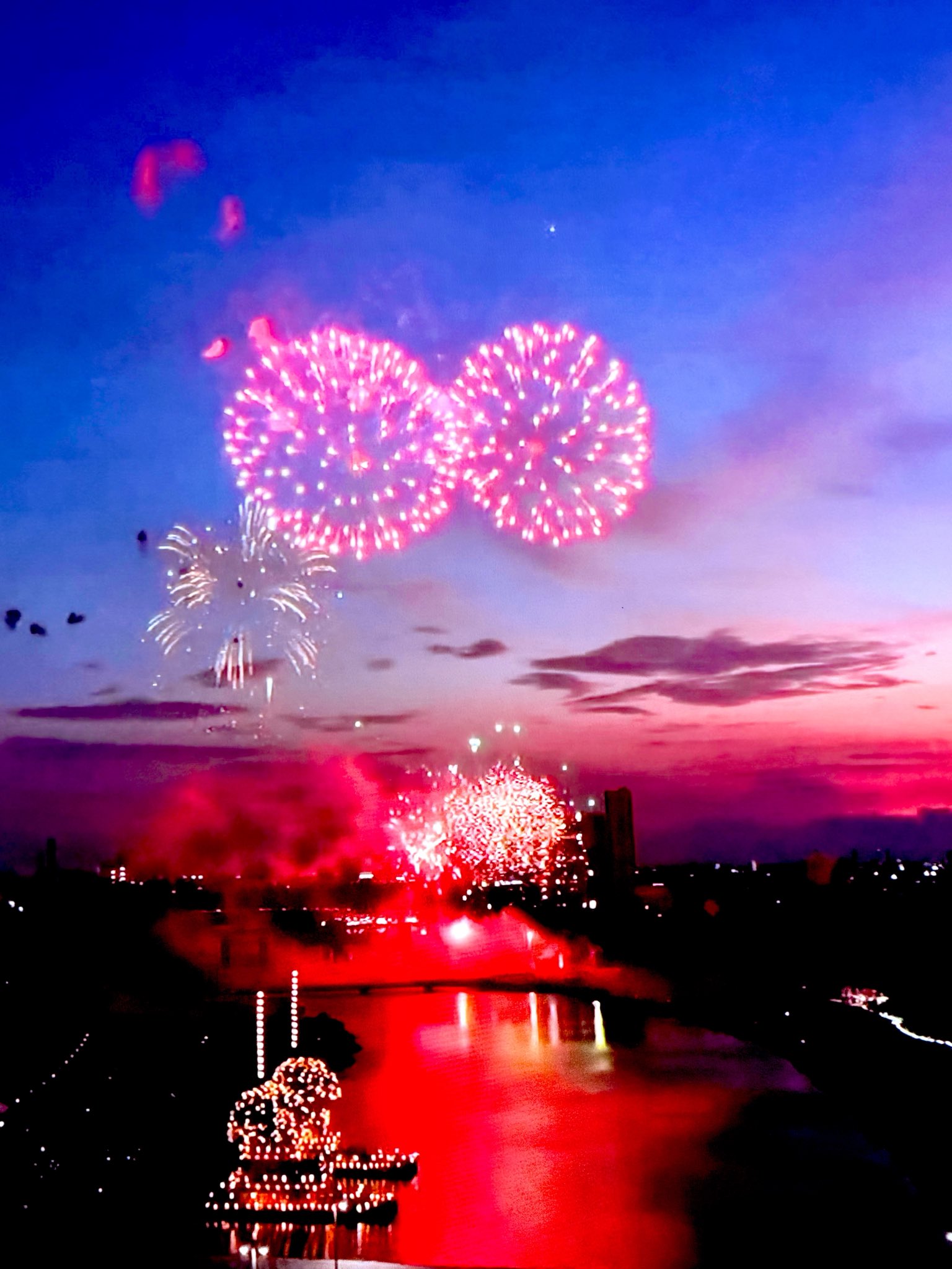 nile على X: 