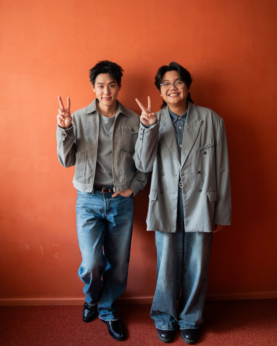 milkbkk's tweet photo. นำภาพเบื้องหลัง PURPEECH x BILLKIN Live Session มาฝากครับ✨

PURPEECH x BILLKIN - ไม่มีวันไหนที่ไม่คิดถึง (starlost.) [Side by Side Session]
💫 https://t.co/Y2RABtdXMz

#ไม่มีวันไหนที่ไม่คิดถึง
#PURPEECH #Bbillkin 
#MILKbkkMusicLabel #BillkinEntertainment https://t.co/qqGgC720Pu