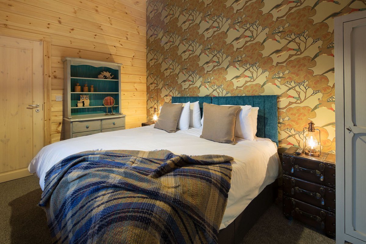WeAcceptPets's tweet photo. πΎ A Repeat Stay at Artlegarth Country Lodges πΎ
"Our 3rd visit to Rough Fell Lodge, absolutely perfect as usual. The lodges are immaculate, well-equipped & there's always fresh bread & cake on arrival. Another lush stay."
Accepts πΆπ
https://t.co/v3Ra4efrmL
#GuestReview https://t.co/gc5UyUZzQo