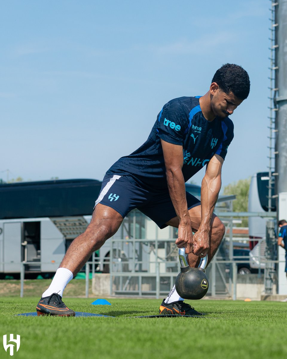 Alhilal_FC's tweet photo. 🏋🏻‍♂️ طـاقة وجُهـد🔋 https://t.co/uUAMXWISIE