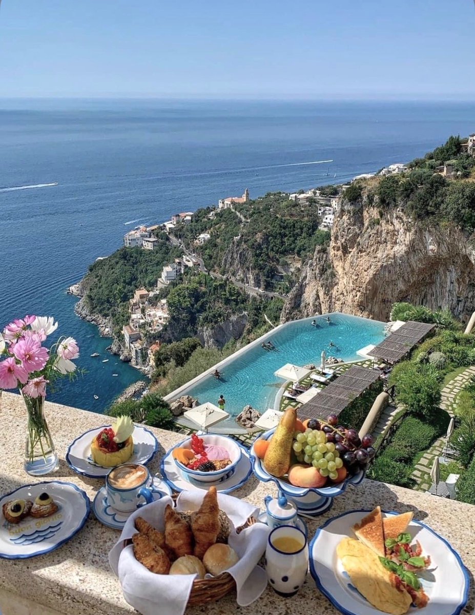 W0rld2026's tweet photo. Amalfi coast, Italy 🇮🇹 https://t.co/JsQ3i5RnxF
