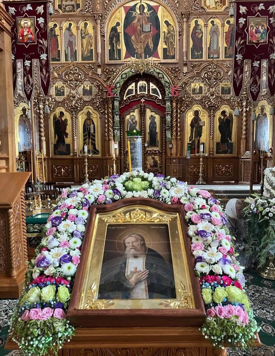 sohi1962's tweet photo. 1 августа отмечается День памяти преподобного Серафима Саровского !  С праздником ! 😊 https://t.co/CZMl071Ap9
