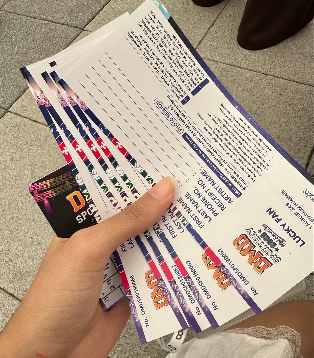 lin_xinxin_'s tweet photo. คูปองใบละ 200ตอนนี้มี5ใบค่ะ 

สนใจ DMค่าบ

#DMDSportsDay2026
#ตลาดนัดดูมันดิ #ตลา��นัดDMD https://t.co/hcwwE6KToi