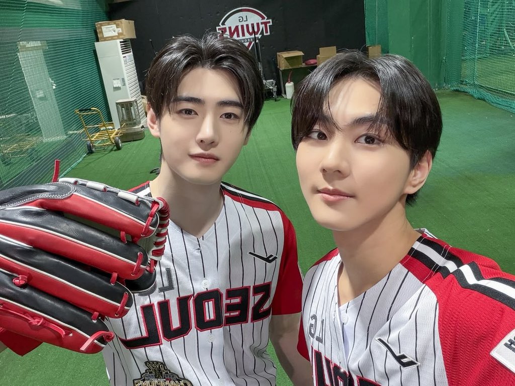 hoonspiracyy's tweet photo. this was meant for me btw🤍 https://t.co/TFiwggFJpx