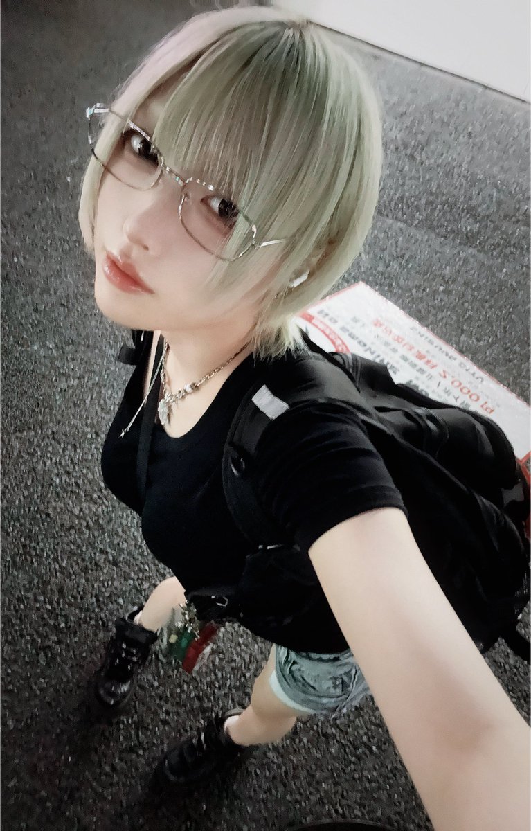 lnloiD_Ver027's tweet photo. 夜も暑いね〜🥹 https://t.co/BGjueJkhXx