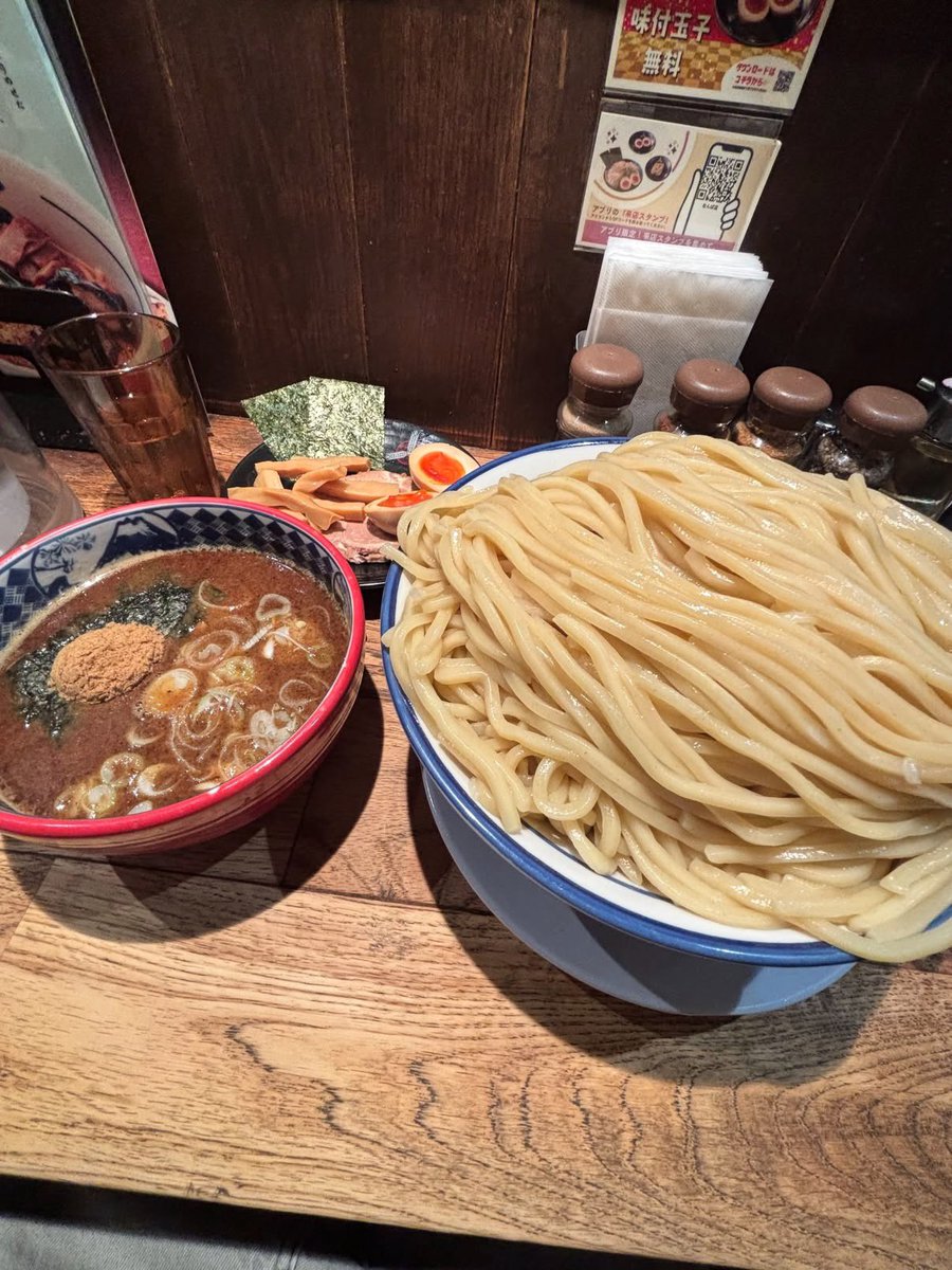 ながの tweet media