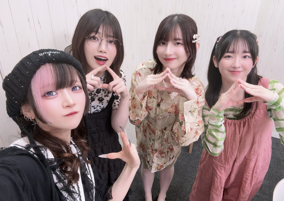 nari_milktea's tweet photo. ⟡

ご視聴有難う御座いました 𓈒𓏸︎︎
とってもまったり楽しい時間でした💭ྀི
引き続き、宜しくお願い致します！
#まったりHBTK 

⟡ https://t.co/k7zrlCPlvX