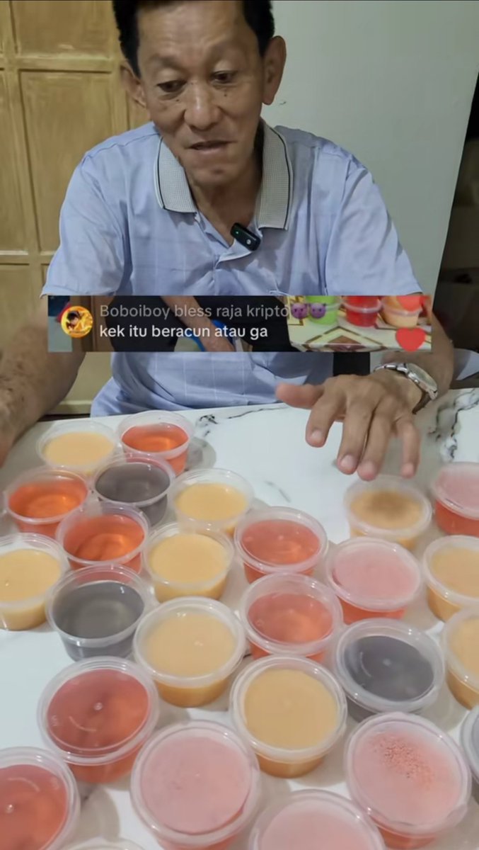 scapeeegoat's tweet photo. Di tiktok ada akong jualan semacam puding, trus komentarnya pada jahat jahat banget

Ga heran kalo netijen Indonesia dinobatkan sebagai netijen paling toxic sejagat raya internet https://t.co/tzS0SCxMln