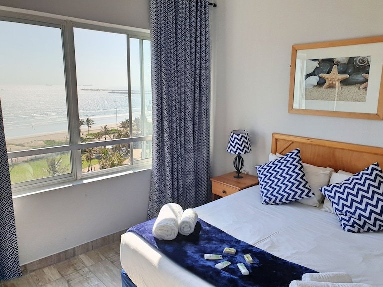 teboho_tsitsi's tweet photo. Silversands Durban Beachfront Hotel 
24-28 August 8sleeper for only R4000 
No hidden Cost 
Self catering 
Self drive 
50% deposit required 
Book now 069 514 5708 Tsitsitravels@gmail.com 
#SAPS #TYLA #RELE #MOROCCO #madlangacomission #Macg #Spurs https://t.co/Og9spW4GG6