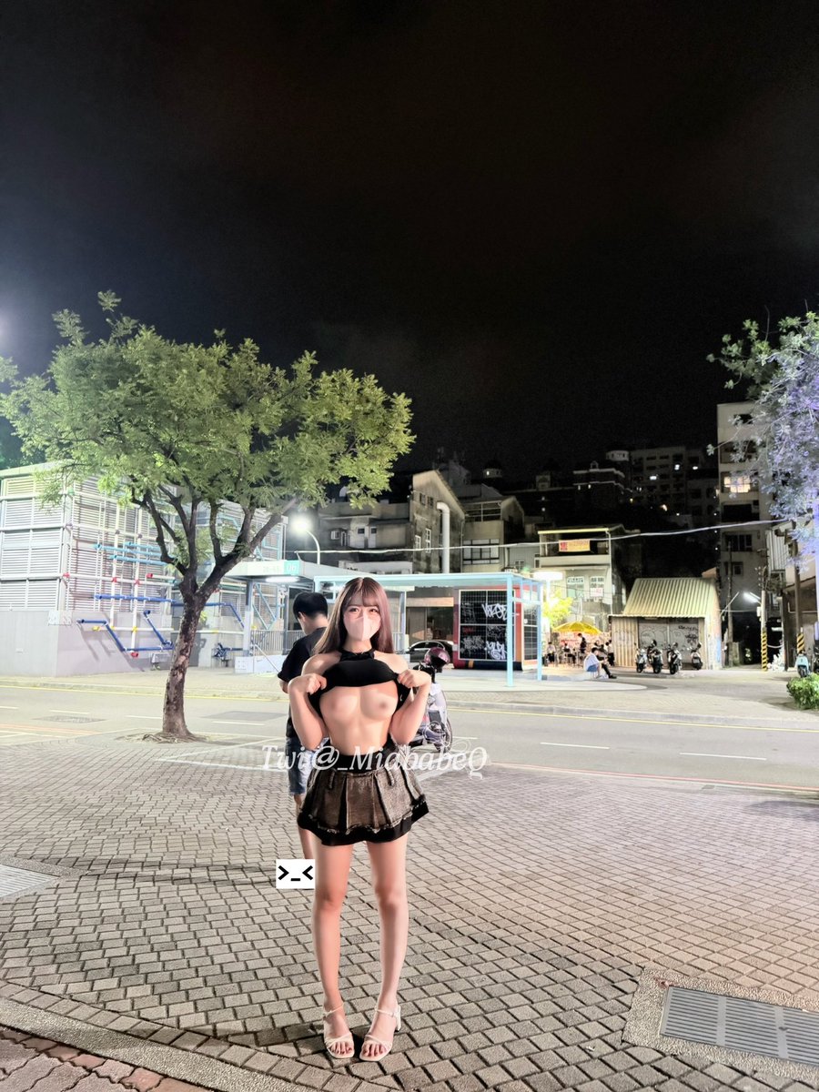 _MiababeQ's tweet photo. 📌8月課程表來嚕.ᐟ.ᐟ 🌸

📍8/17-8/18 台南
📍8/19 嘉義
📍8/24 宜蘭
📍8/25 台北
📍8/26 桃園
📍8/27 新竹

❣️其餘的時間在台中唷！

宜蘭、新竹、桃園 的粉絲要好好把握呦💕💕久久巡迴一次🤭

有預約過的粉絲記得私訊我加入TG唷🤍
之後會不定時開放隱藏小活動♡(*´∀｀*)

這次會想在不同的地點拍一些值得留戀的畫
面💗💗

➡️前5位猜到地點，有預約過的粉粉會獲得精美無碼照唷😽
‼️（須按讚留言轉發）

#戀足 #足交 #桃園
#尻尻 #新竹 #宜蘭