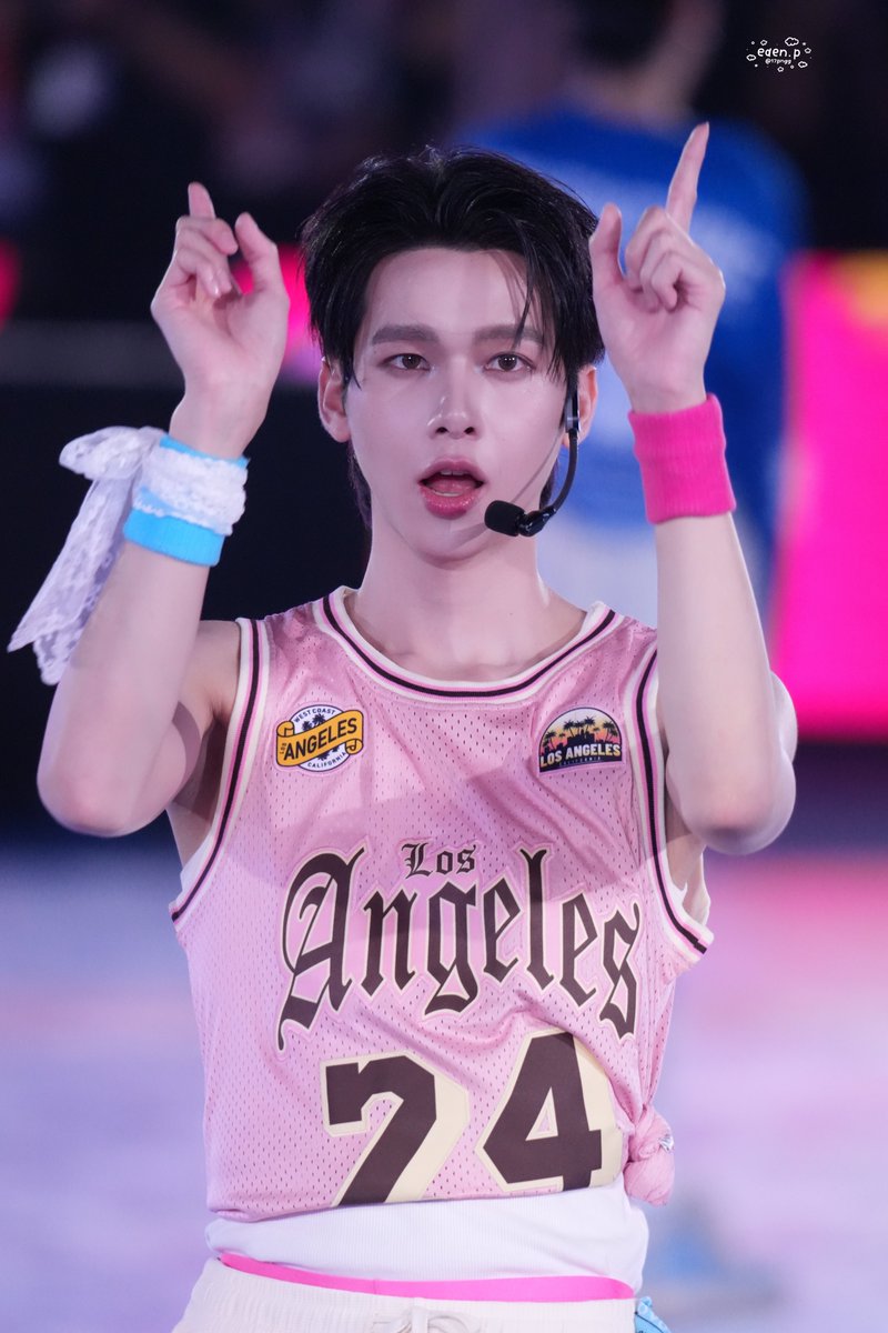 17pngg's tweet photo. หวานจับใจ♬⋆.˚

DOMUNDI SPORTS 2026
#DMDSportsDay2026 #ohmkrit @ohmkrit https://t.co/Fhji3Dpcky