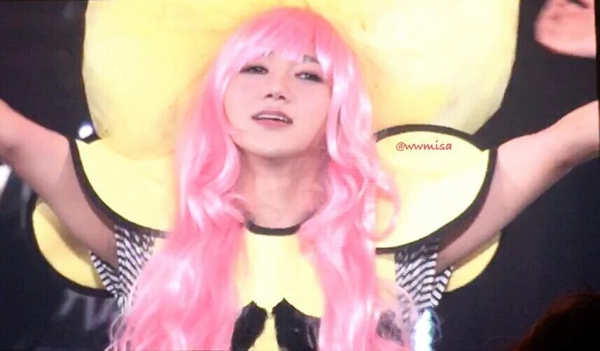 yesungbase's tweet photo. Today is National Yaoi Day. https://t.co/V6136rtz80