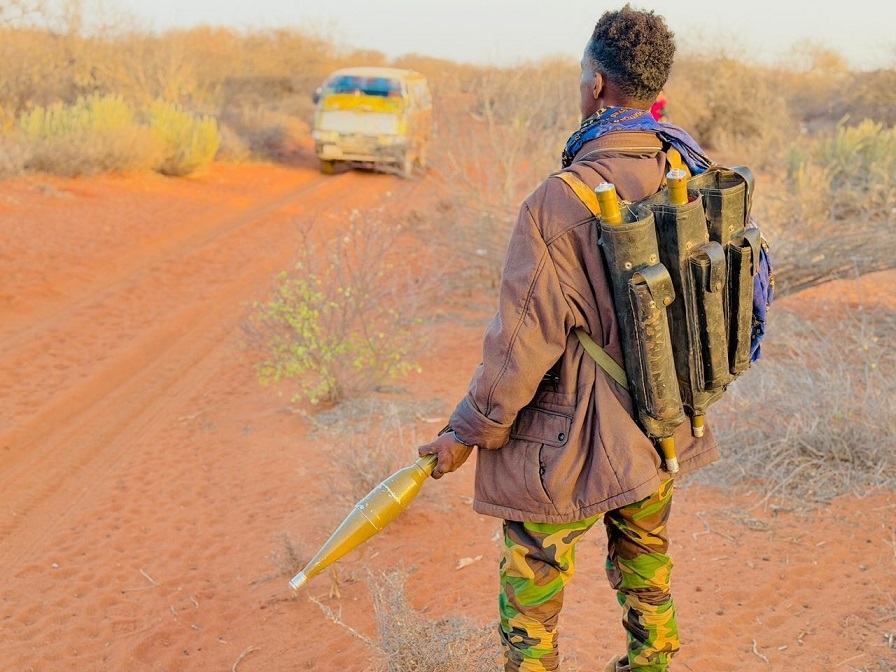 WDhacdo's tweet photo. Wararkii ugu dambeeyay dagaal xoogan oo ka dhacay Gobolka Hiiraan

Al Shabaab ayaa dhowr jiho ka weerartay saldhig ay dhawaan Ciidanka Xoogga Dalka ka sameysteen nawaaxiga deegaanka Suullaay oo hoostaga Degmada Maxaas. Sii akhri https://t.co/xHAZKgqN3j https://t.co/sG0YAwT8OJ