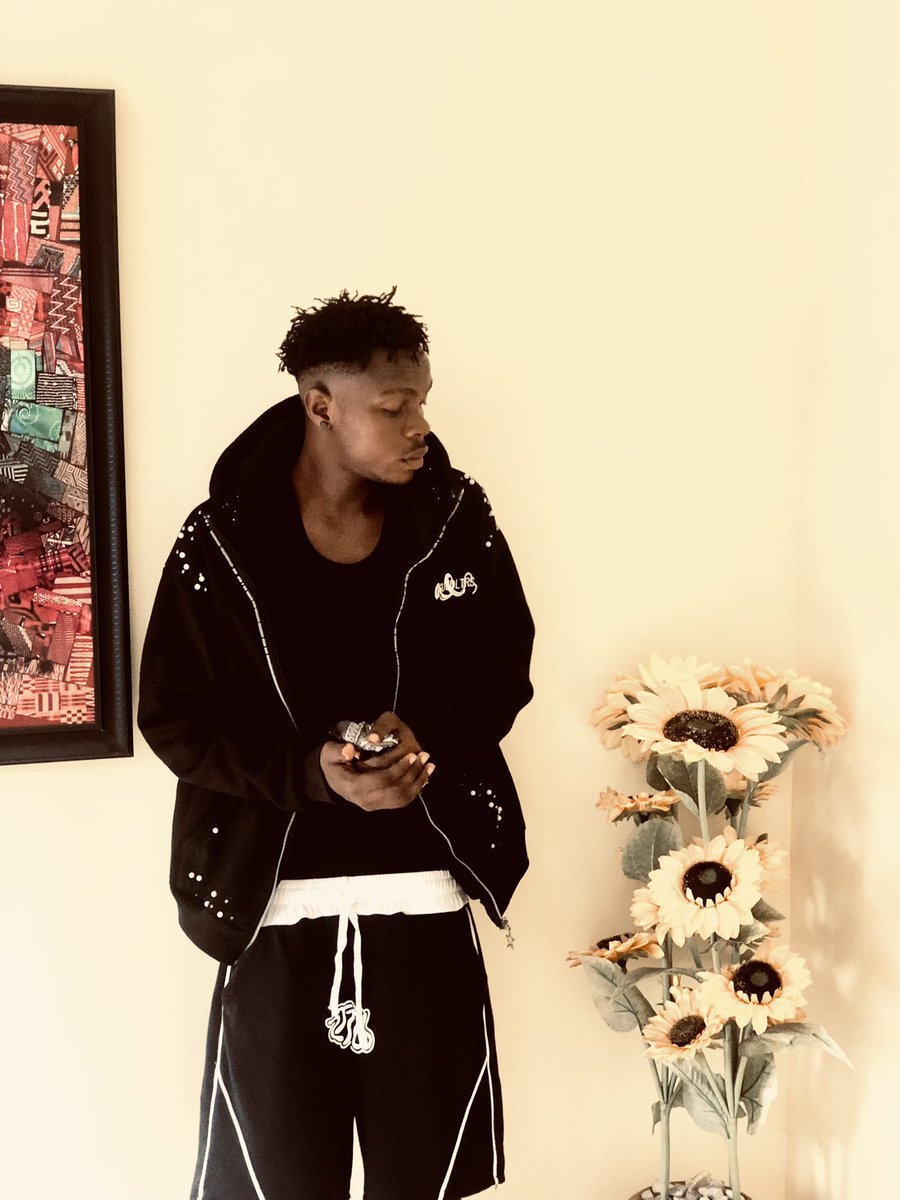 BADBOITERRI's tweet photo. HNM🎱 https://t.co/rXbkFaoVFs