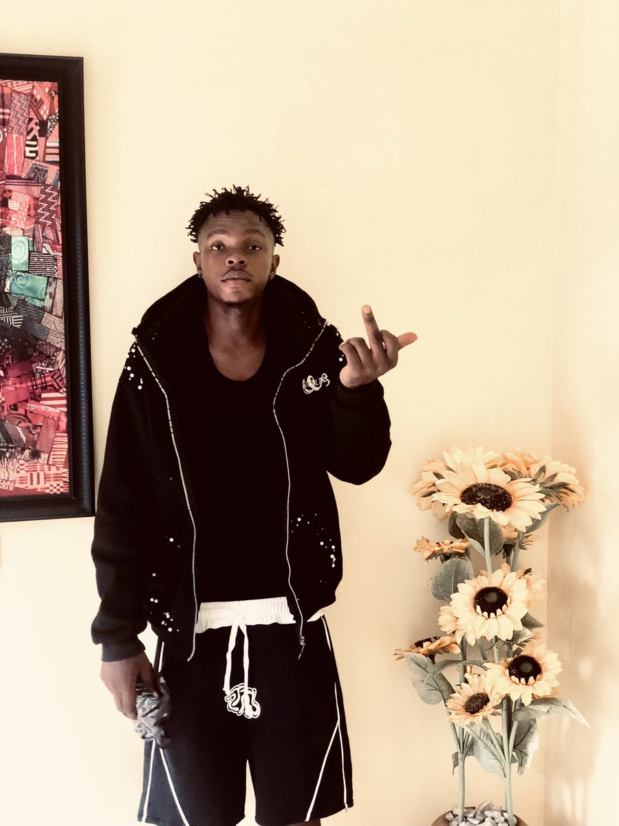 BADBOITERRI's tweet photo. HNM🎱 https://t.co/rXbkFaoVFs