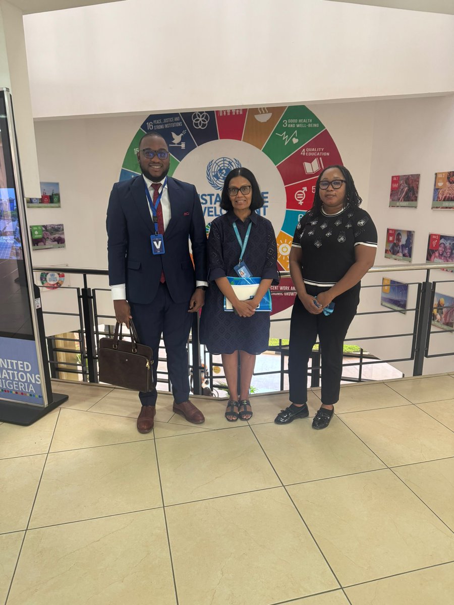 Trajdenngo's tweet photo. Our Executive Director, Mr @Kelechii_Imo, held a strategic meeting with the United Nations Development Programme - @UNDPNigeria Governance Team at the United Nations House, Abuja. https://t.co/rRG6WmM5xF