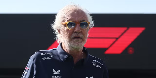 Nachez98's tweet photo. ⚡️ Flavio Briatore pide que las 24 carreras del calendario sean SPRINT

"Necesitamos darle algo más al espectador. El viernes por la mañana es solo técnica, a la gente no le importa"

⚠️ "Haría las 24 carreras al Sprint. Con eso tienes 2 qualys y 2 carreras cada finde"

📰 @wearetherace